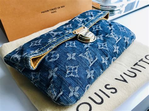 clutch purse louis vuitton